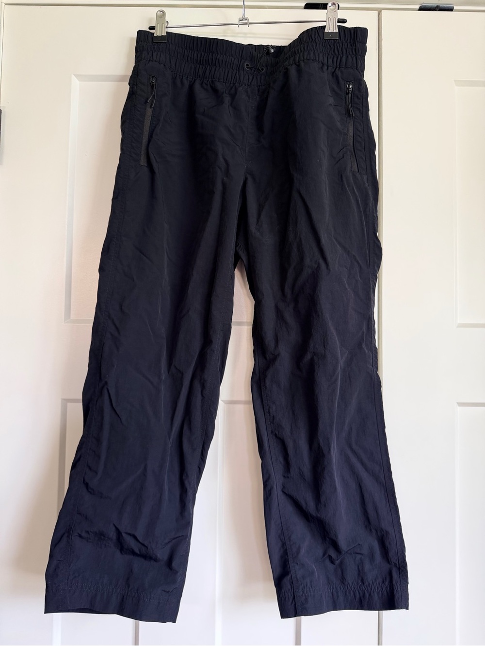 Eddie Bauer Black Nylon Drawstring pants - size small